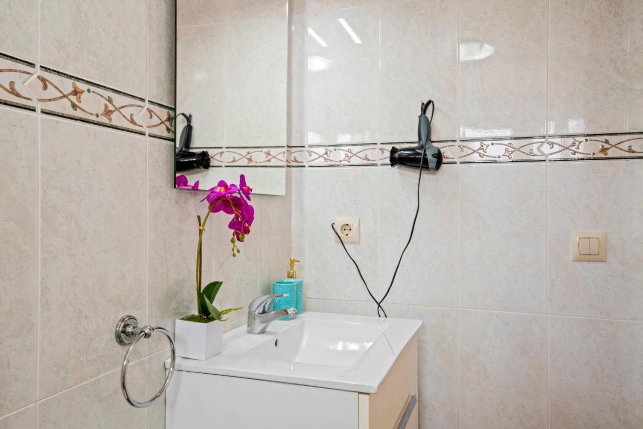 Apartamento Arenal 5 - Plusholidays كاليبي المظهر الخارجي الصورة
